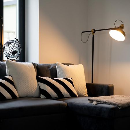Modern 2-Bed Apartment With Balcony, Close To Oxford City Centre With Free Parking エクステリア 写真