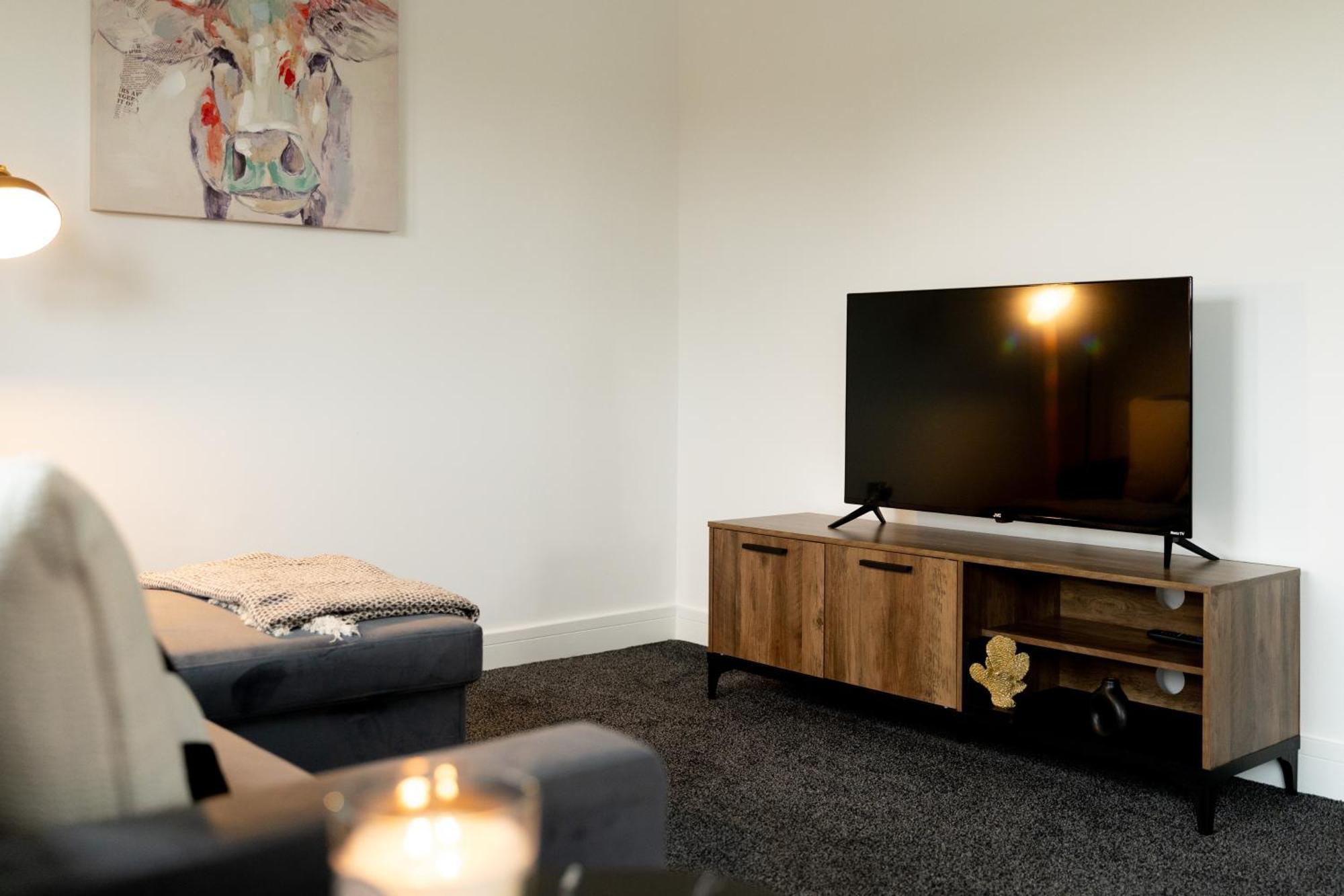 Modern 2-Bed Apartment With Balcony, Close To Oxford City Centre With Free Parking エクステリア 写真