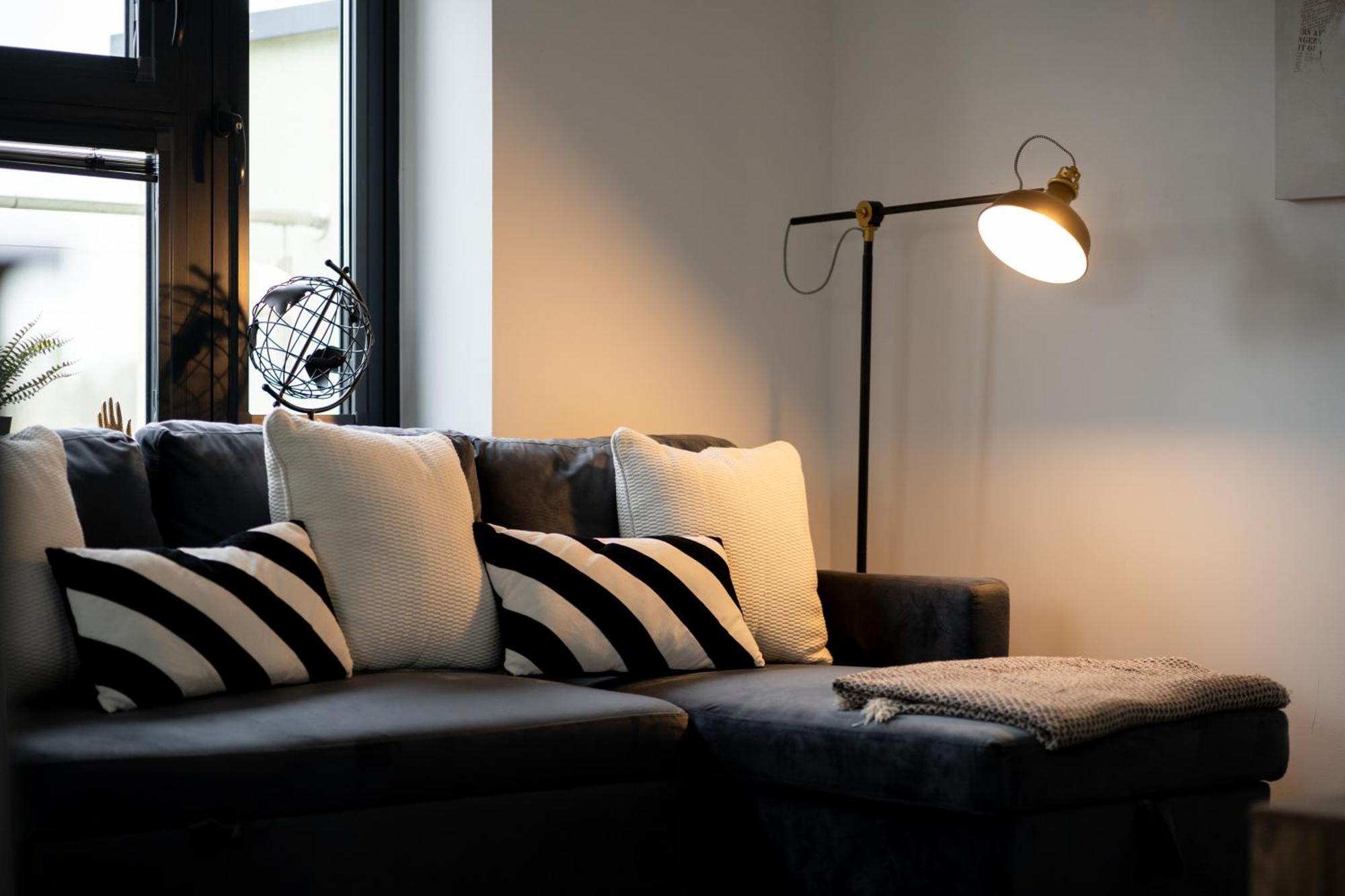 Modern 2-Bed Apartment With Balcony, Close To Oxford City Centre With Free Parking エクステリア 写真